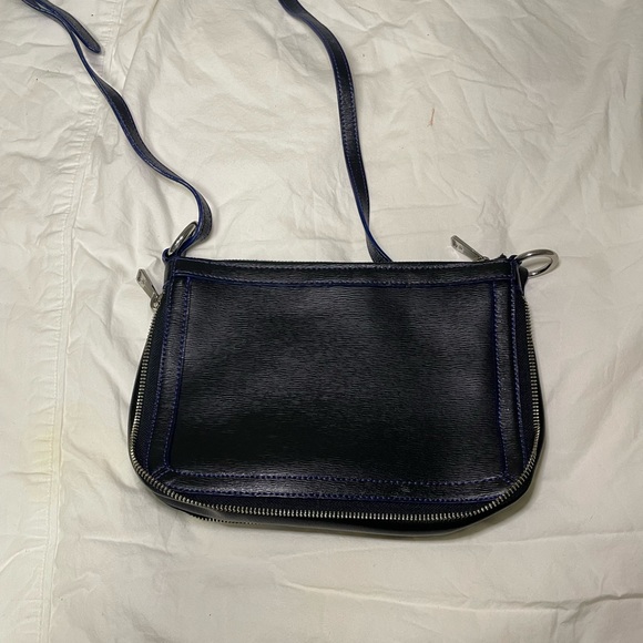 Lauren by Ralph Lauren Cross Body Bag - Picture 2 of 5